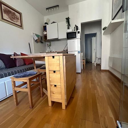 Very Close Studio Apartment Загреб Экстерьер фото